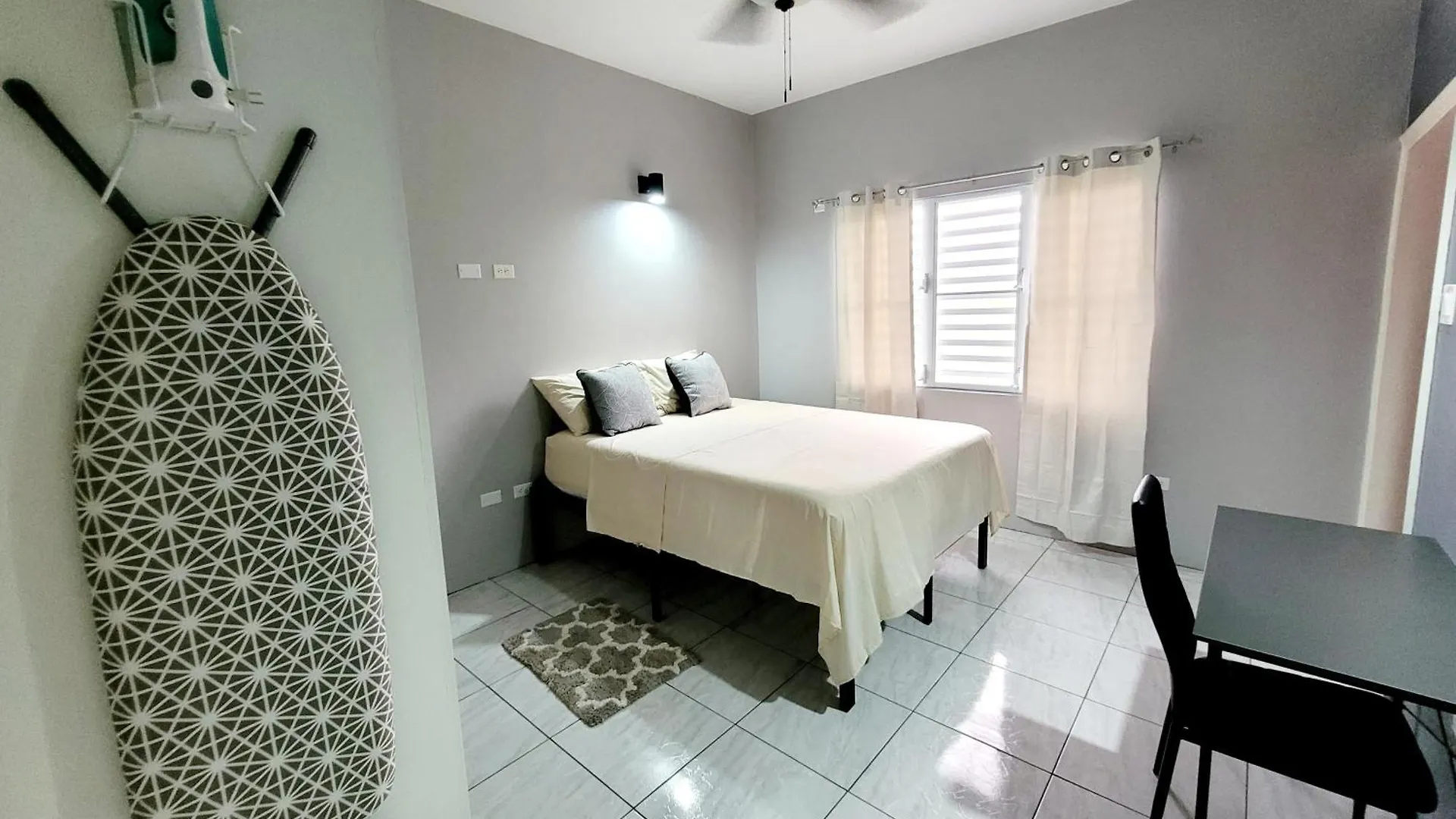Ottleyʼs Village Rest Easy At Cunningham Suites 3 & 4 סנט קיטס ונוויס